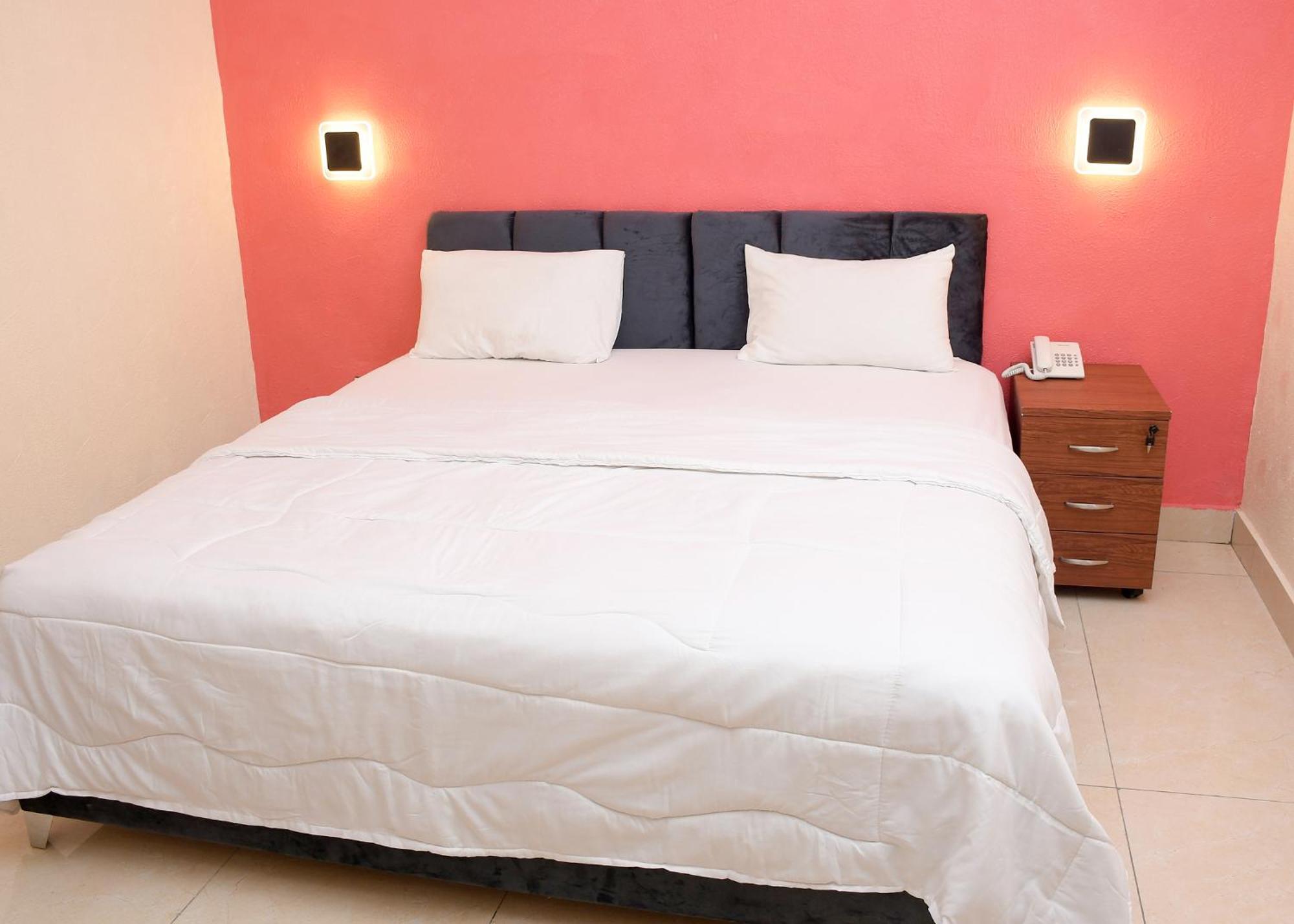 Hotel Mavilla Cotonou Eksteriør billede