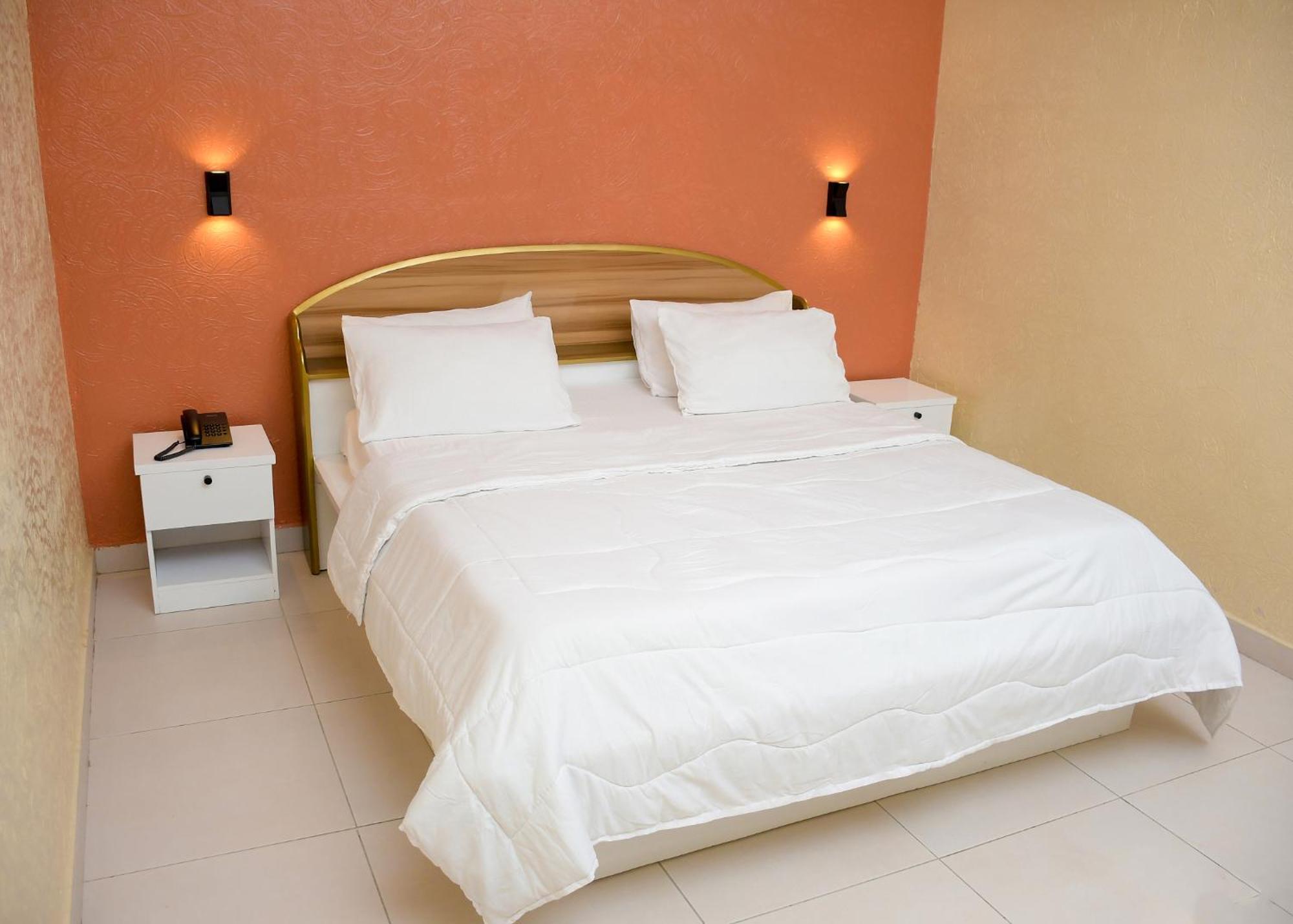 Hotel Mavilla Cotonou Eksteriør billede