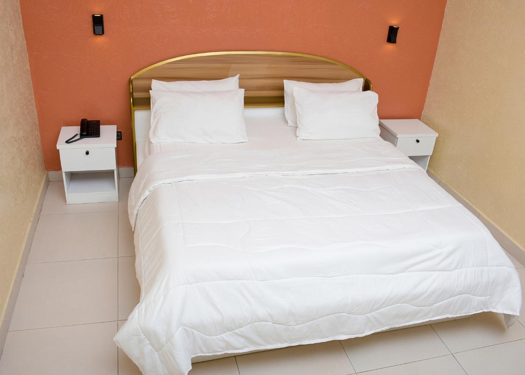 Hotel Mavilla Cotonou Eksteriør billede