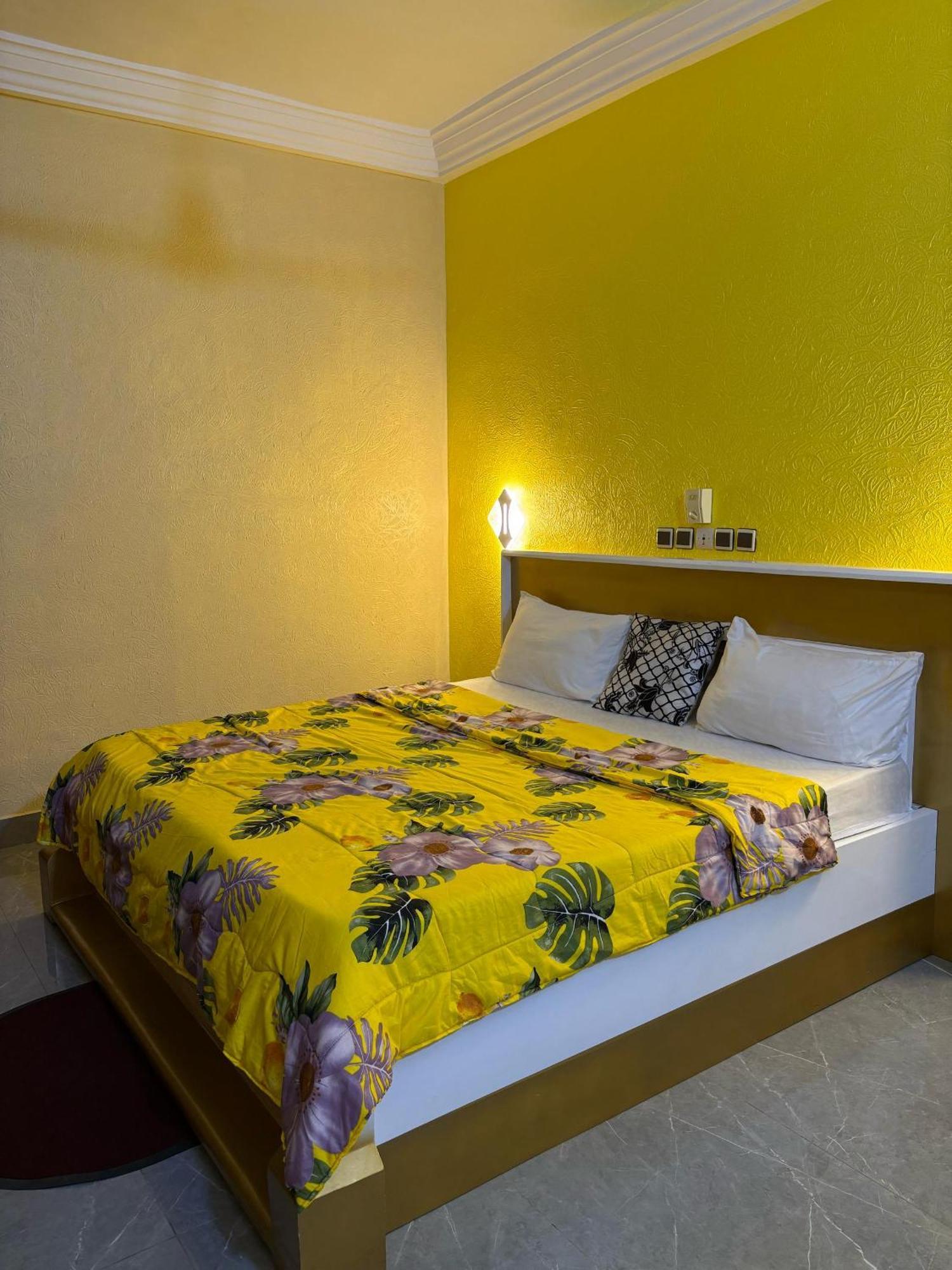 Hotel Mavilla Cotonou Eksteriør billede