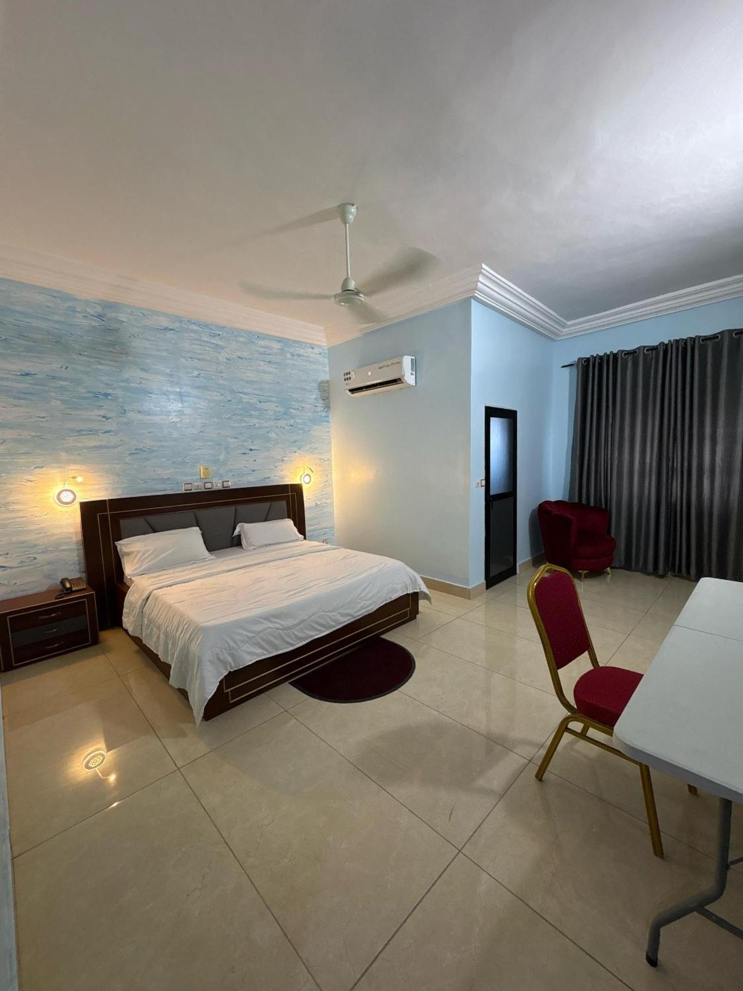 Hotel Mavilla Cotonou Eksteriør billede