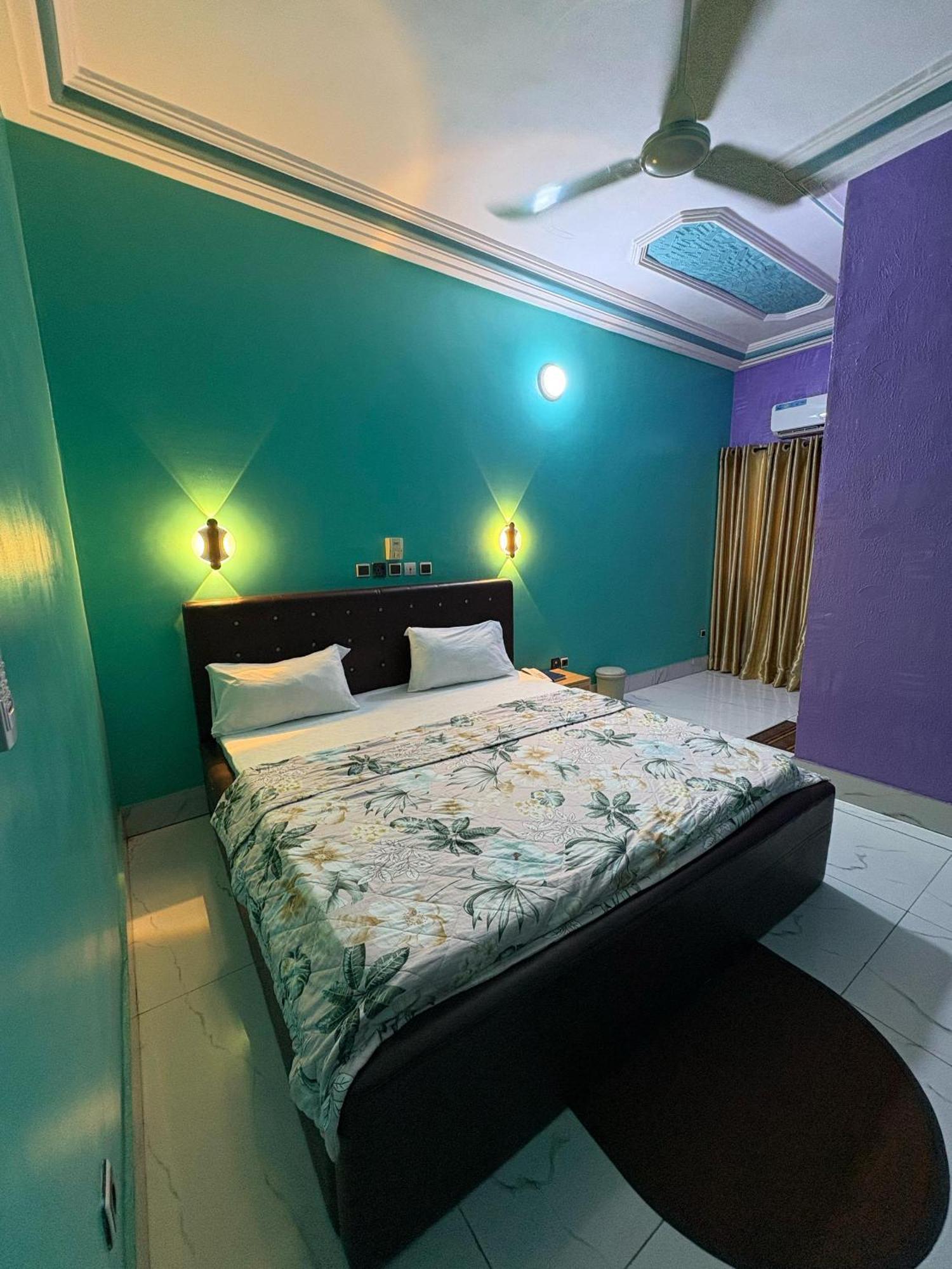Hotel Mavilla Cotonou Eksteriør billede